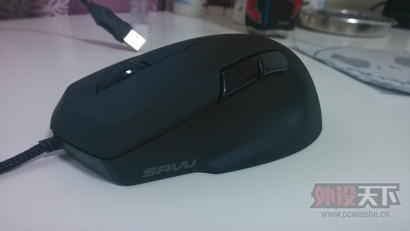 ����򡿱���SAVU 9.5���£�ͨ���磬����ɫ���£� ���ʣ��ѳ���
