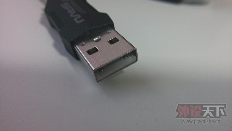 ����򡿱���SAVU 9.5���£�ͨ���磬����ɫ���£� ���ʣ��ѳ���