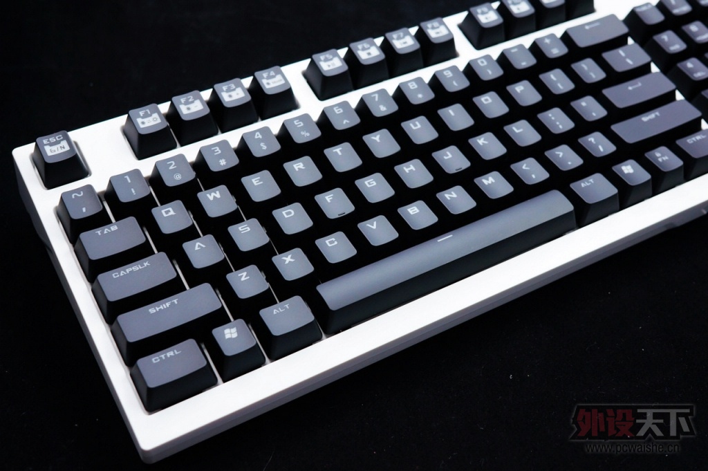 �μ��Ź���ô�ã��ý�����ҵ����������ǹ������TK92����ɫ�׹���Ὺ����