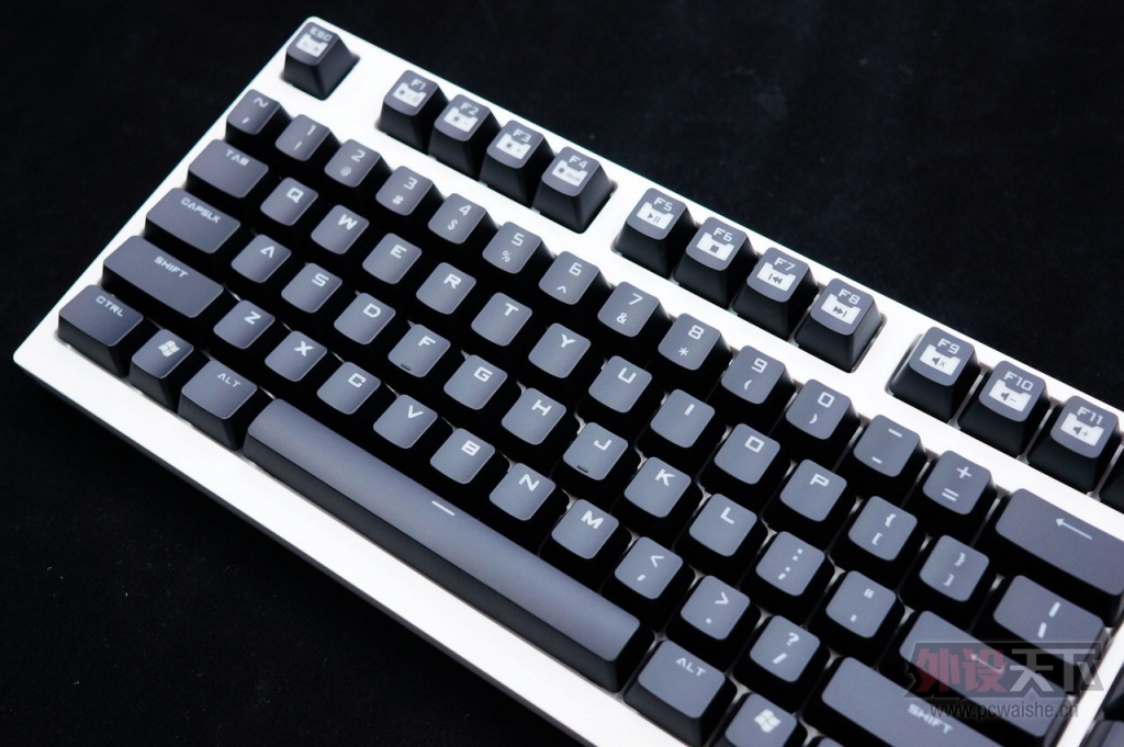 �μ��Ź���ô�ã��ý�����ҵ����������ǹ������TK92����ɫ�׹���Ὺ����