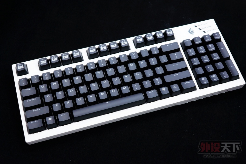 �μ��Ź���ô�ã��ý�����ҵ����������ǹ������TK92����ɫ�׹���Ὺ����