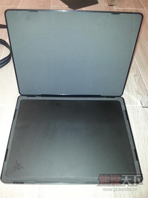�����/���ڡ�RAZER MANTICOR ���� ��ҹ�����x����Ʊ����99�� Vespula�S�ߺ��� 75��