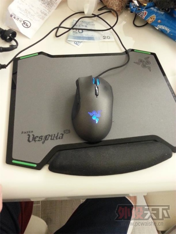 �����/���ڡ�RAZER MANTICOR ���� ��ҹ�����x����Ʊ����99�� Vespula�S�ߺ��� 75��