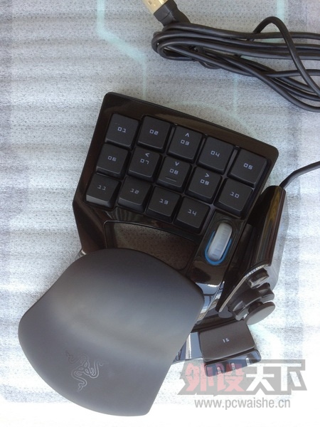 ��300���ʡ���һ��ԭװȫ�±�����Belkin ��ħN52te ������Ϸ����