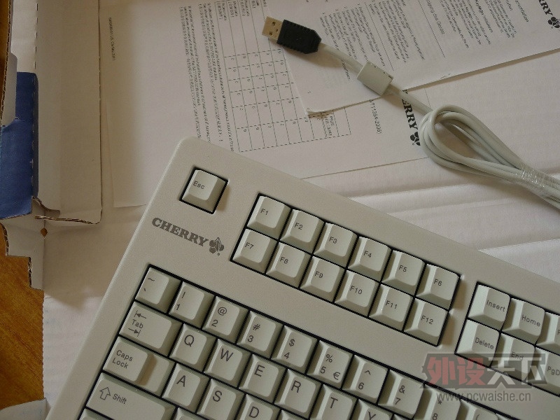 ������������ Cherry G80-11900 900Ԫ