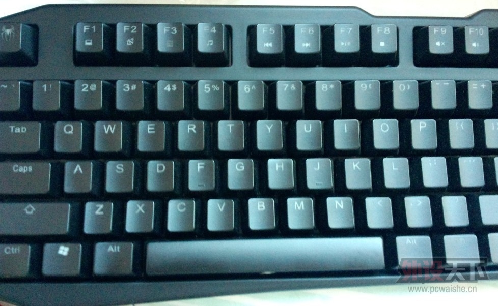 INCK1N$C~}CXTZ3N]5[L`TT.jpg