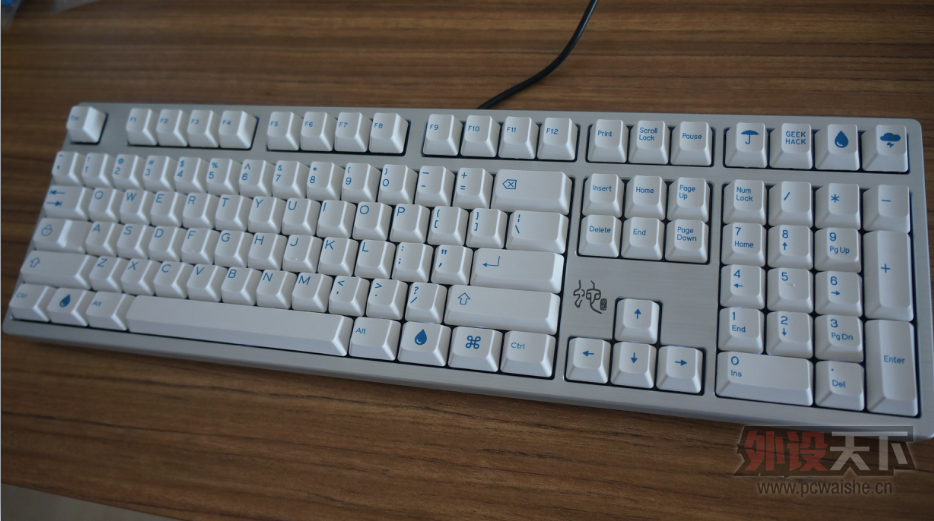 ���Ž���DUCKY ��������1350���� �ѳ�