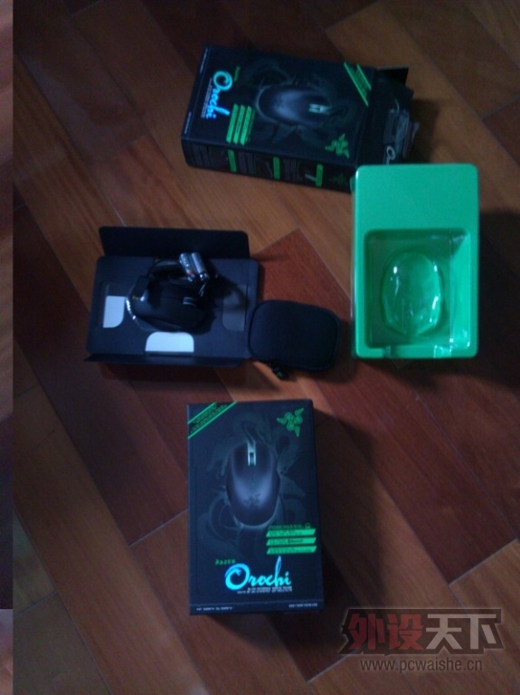 [����] ȫ�����к�װ Razer ��᪴������2013
