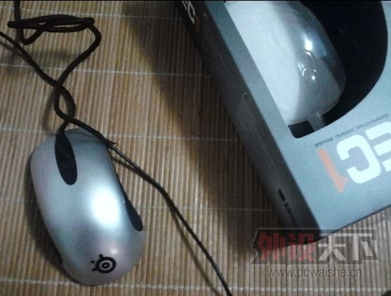 �����ú�װ��ɫ KINZU V2 PRO EDITIONһֻ��