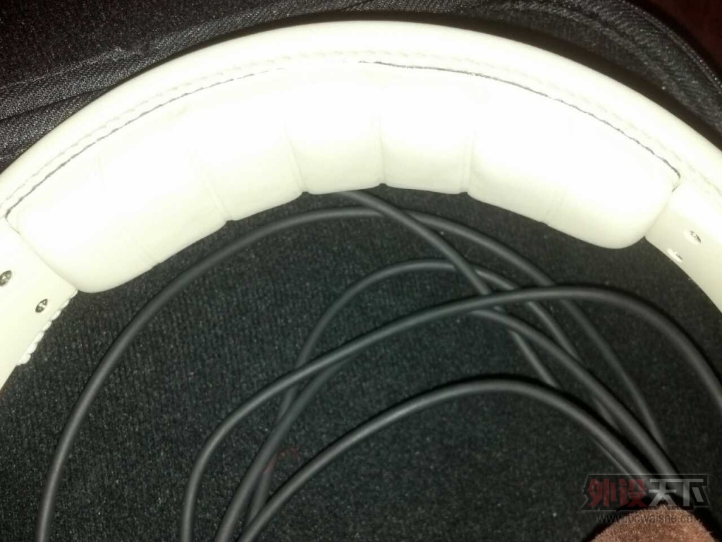 ������HD598