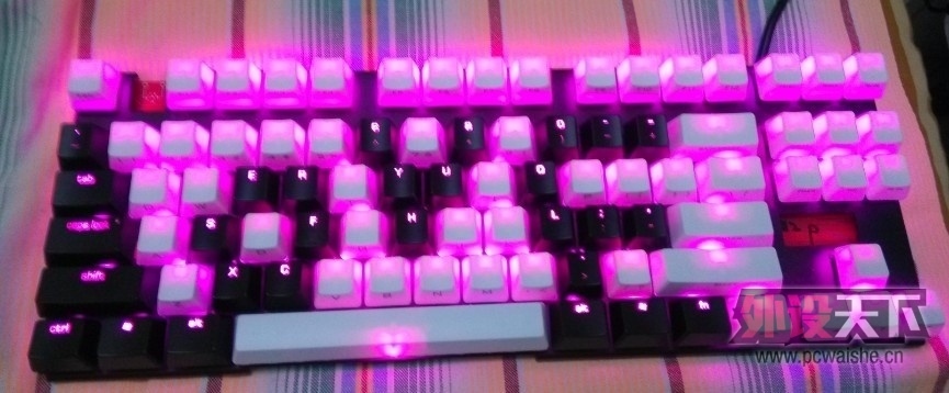 135911agl04ky4tjgyy73u.jpg