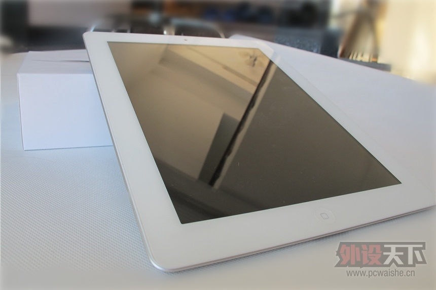 [�ѳ�]����iPad3 32G wifi iOS6.1.2��Խ����2600