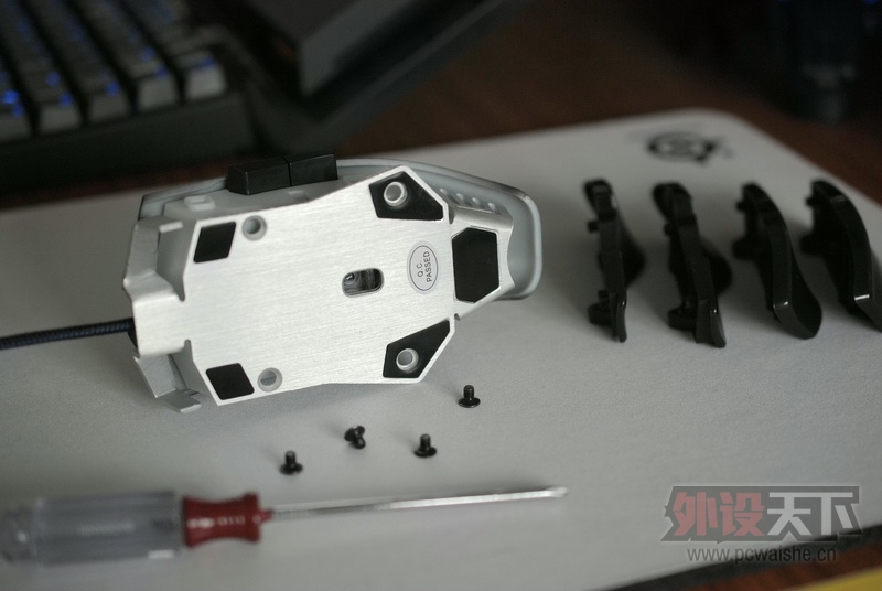 �ơ��������ǣ������׸������������ʿ���˸��ܣ�������õ����e��7K��70P�б��ߣ�