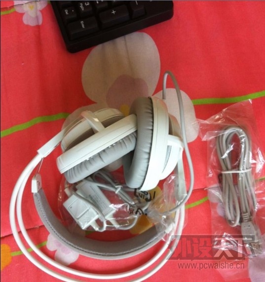 91BBNIU_K~GERD%4~CLE5GW.jpg