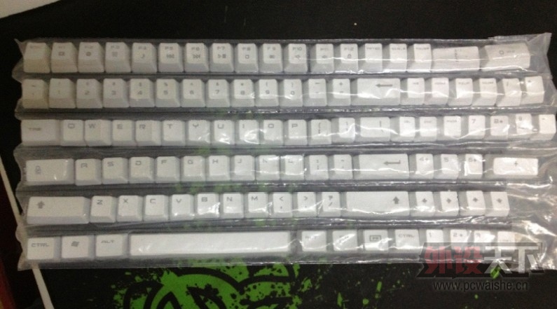 [06314%Y`~[5558XVA6EE1P.jpg