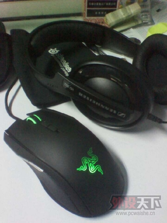 [1P]�칫����~ RAZER ̫�� + ɭ������ HD202ii