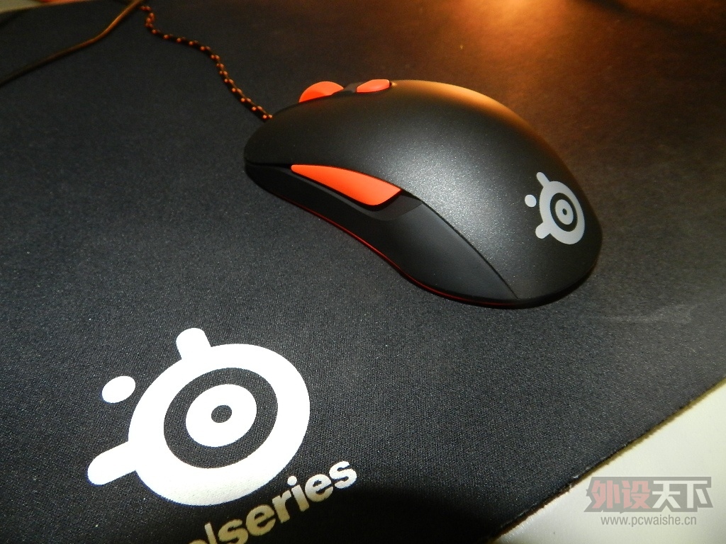��9.18���¡��������������� ���� steelseries kana v2 ����