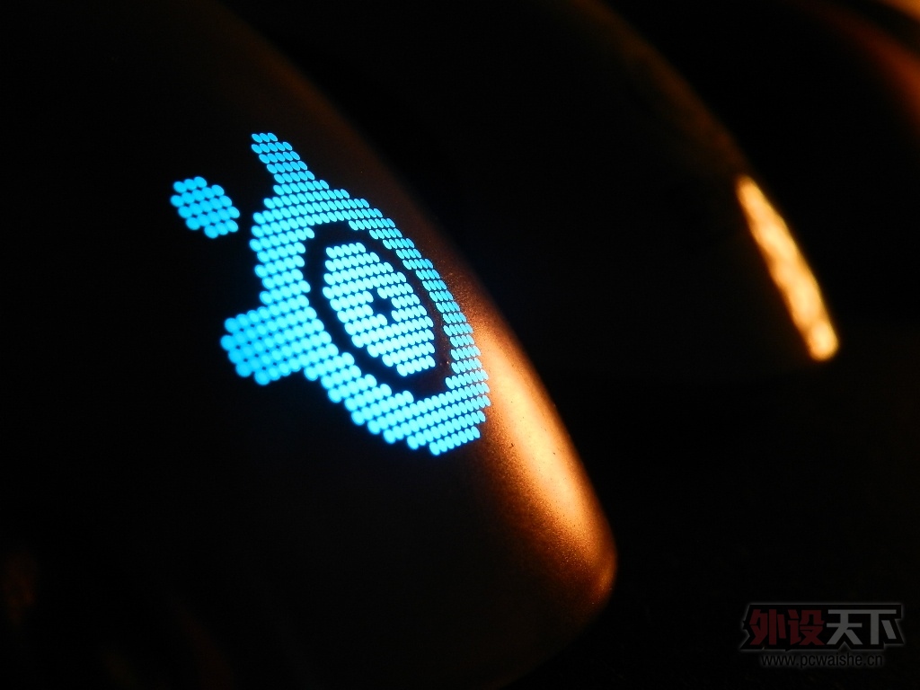 ��9.18���¡��������������� ���� steelseries kana v2 ����