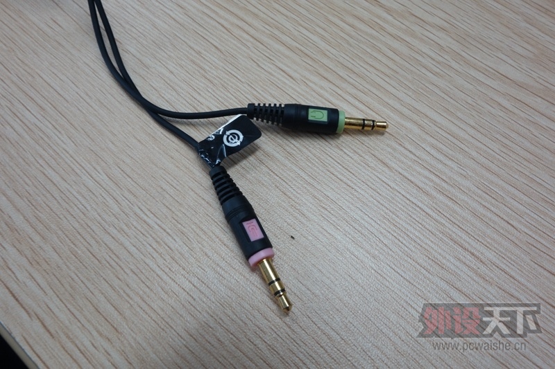 ڡSennheiser PC230 9 