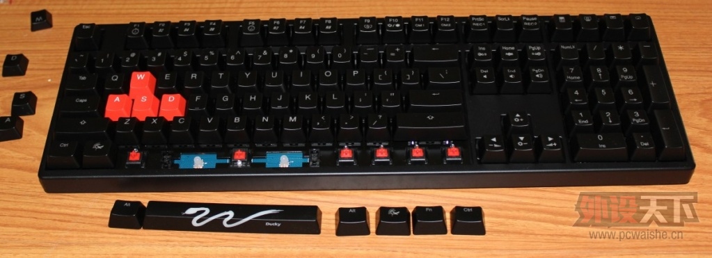 �����ư�DUCKY 9008S3 ��е���� ����