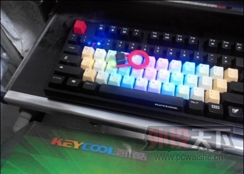 ��480�������е���� ����KC 108 ��ɫ���� ���� POM��ñ �Ͳʺ�37��ñ 9�� ���������