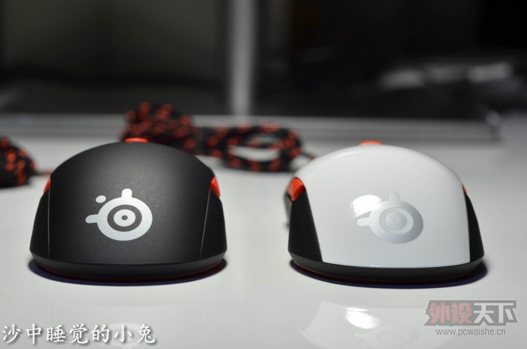 �򾭵��¾���SteelSeries�����KANA V2�ڰ׶�ɫ�������⣨�������� HZ�ȶ����ԣ�