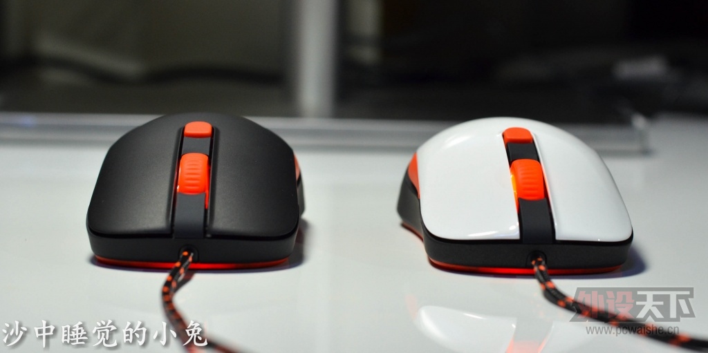 �򾭵��¾���SteelSeries�����KANA V2�ڰ׶�ɫ�������⣨�������� HZ�ȶ����ԣ�