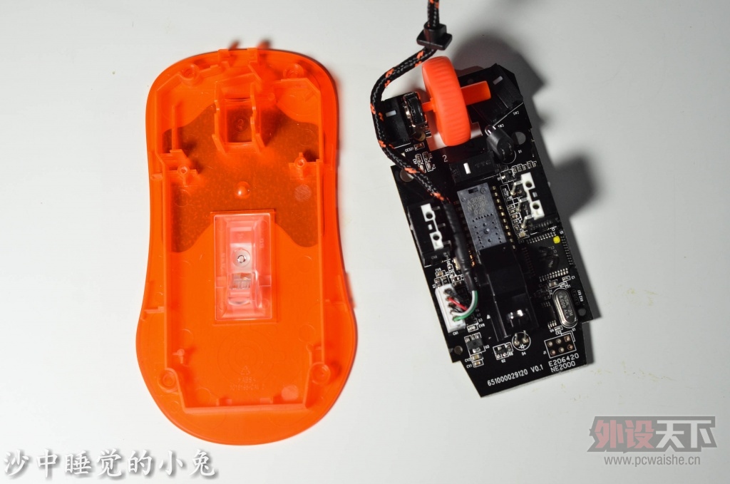 �򾭵��¾���SteelSeries�����KANA V2�ڰ׶�ɫ�������⣨�������� HZ�ȶ����ԣ�