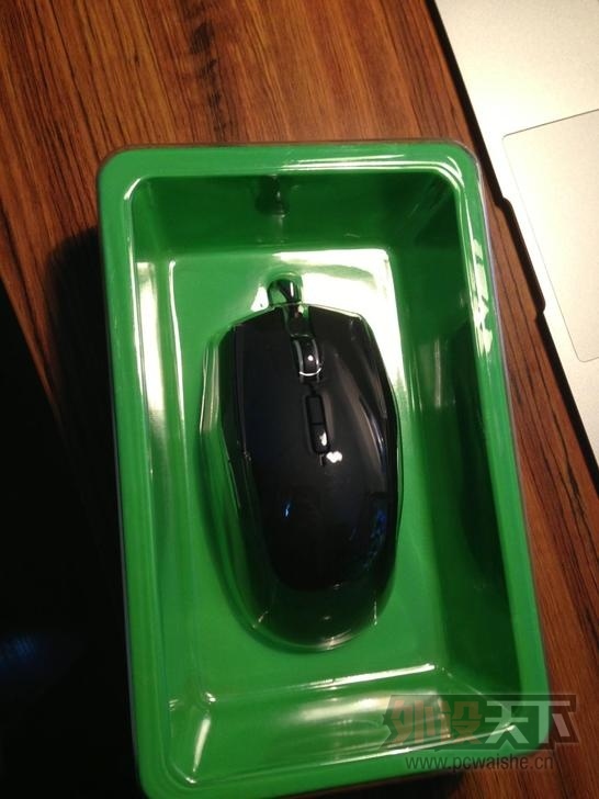 �۱����ݾ������� ����̫�ʻ��� 300˳�ᵽ��