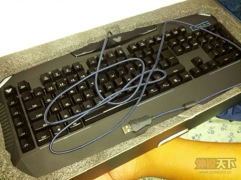 QQͼƬ20130917205105.jpg