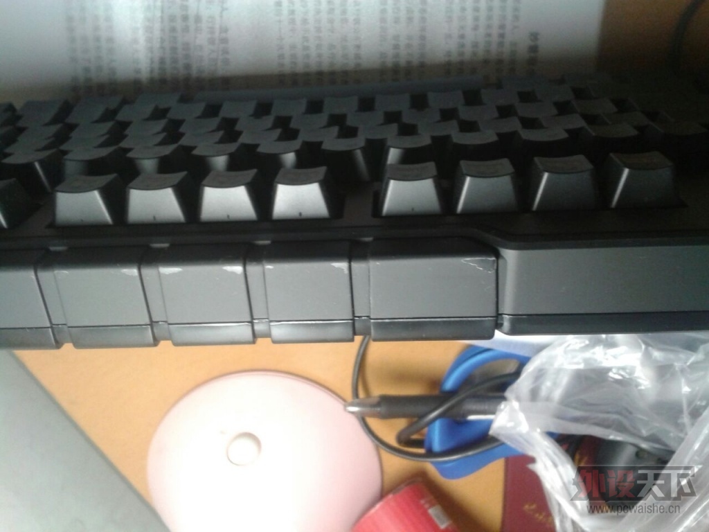 覴�