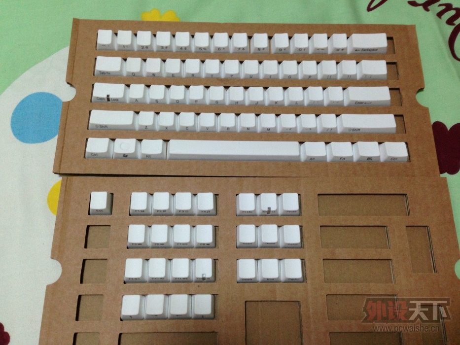���ӱ�������ñ���ͺ��ӣ��ײ�� 110�����˽����� 180��9����rgb��������