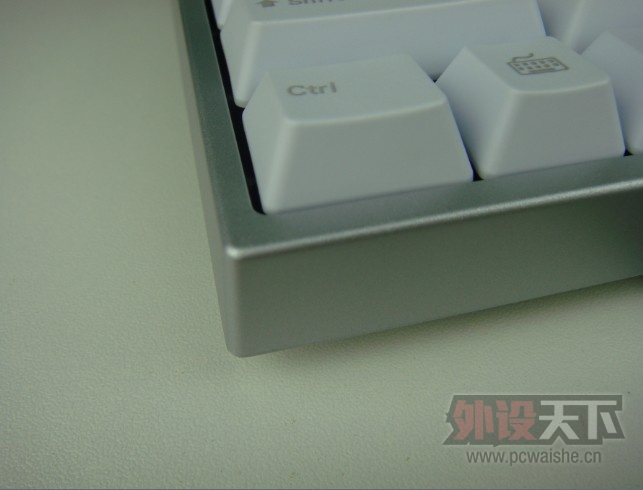LtؼyЩļ֮²LEOPOLD FC660M