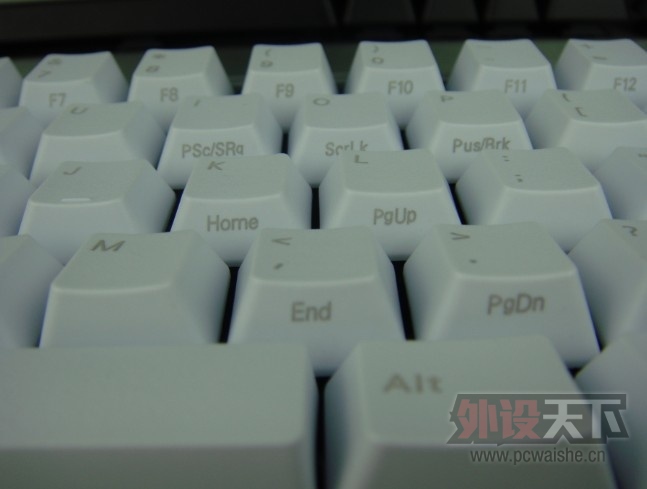 LtؼyЩļ֮²LEOPOLD FC660M