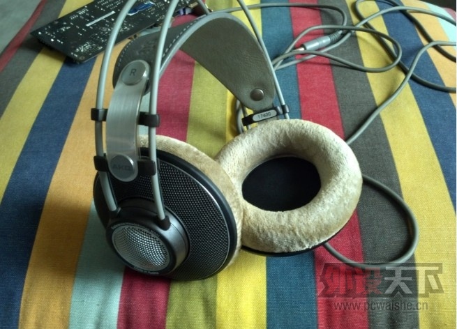��AKG K601���ϻ���[�ѳ���