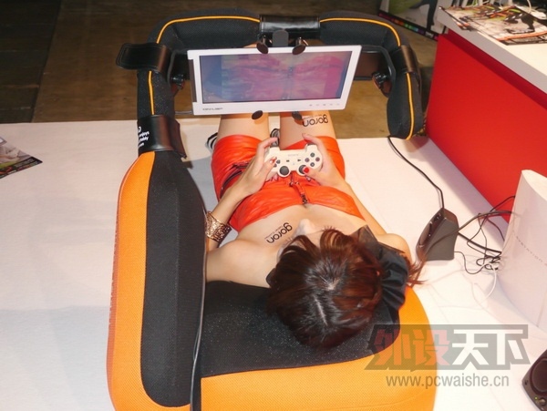 TGS���ӽ�����iPad��Ϸ����ȷ��λ