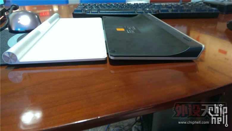 ս����ɫ���ߣ������������̣�PBK-300�����˦˦������Ե��