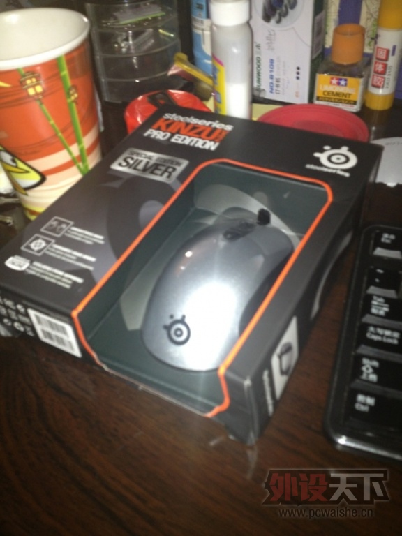 �� ��ɫ KINZU V2 PRO  ���������