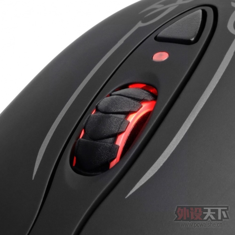 ���˳�һ����������ѷ������� ��������Ϸ���SteelSeries Diablo III Gaming Mouse