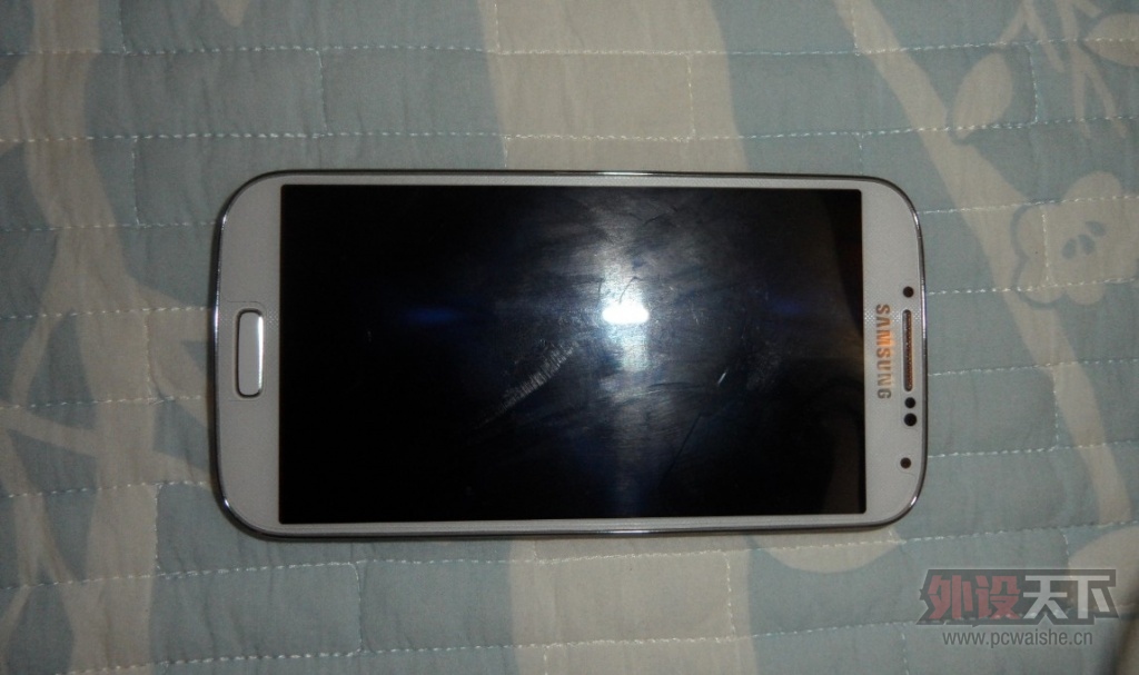 I9500-1.jpg