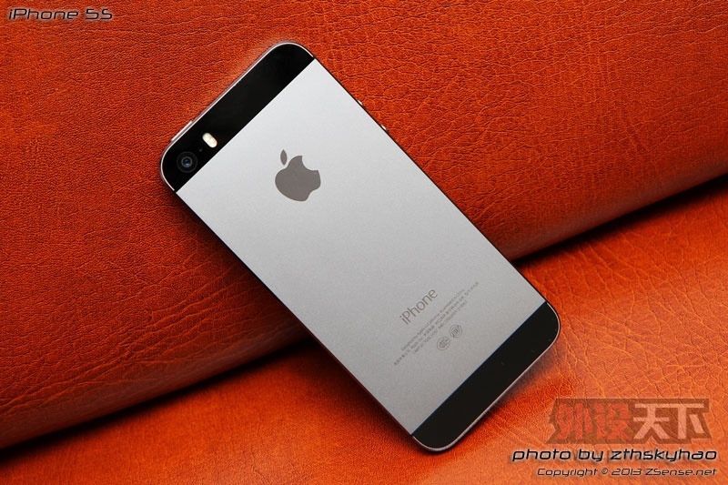 [34P] ͬ־�ǹ�����֣�iPhone 5S��ջҶ�ͼɱɱСè���� =w=