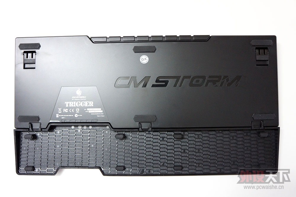 82PCM storm콢ƷѻǹȫС-ϼϼ޲⣩