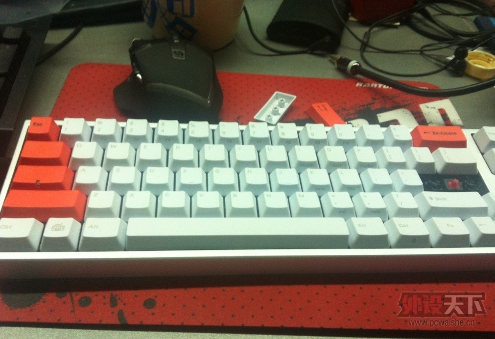 Leopold FC660M ǳɫֻ