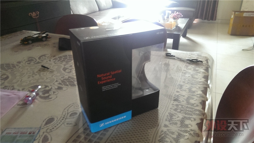 �����ݡ�����ɭ��HD598�ڱ�����������D600��2ѡ1