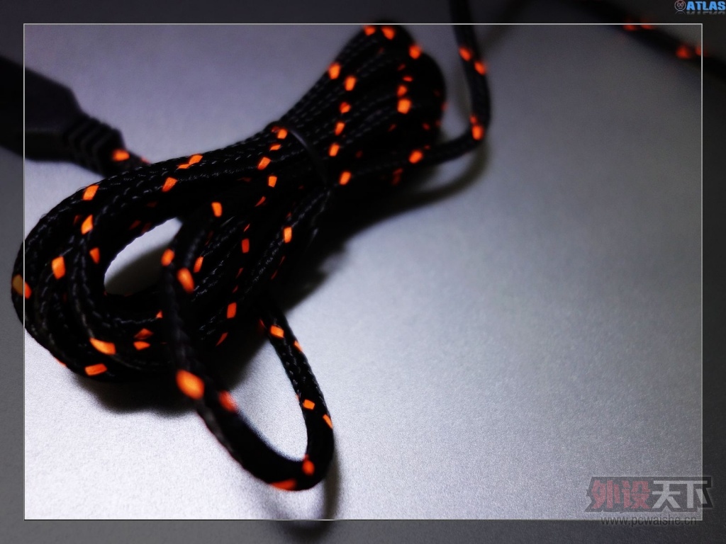 áɫ֮ͽSteelSeries Sensei Raw Heat Orange ּ