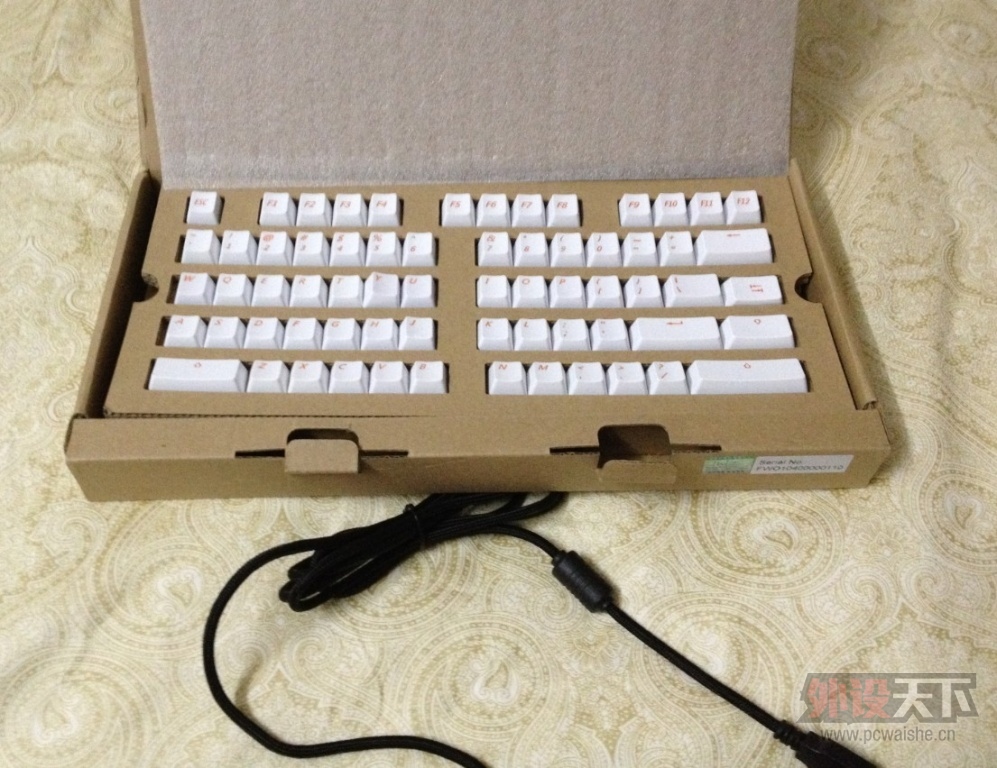 [�������]IKBC F-104 �ޱ�����ֲ���  PBT��ñһ�� 400��