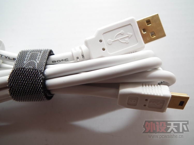 ����ԭװMiniUSB������ ����1.8�� 26awg�Ӵֹ����� �ƽ�USBͷ ����Ż� ��ħ�����ߴ�