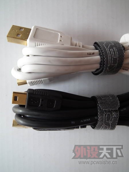 ����ԭװMiniUSB������ ����1.8�� 26awg�Ӵֹ����� �ƽ�USBͷ ����Ż� ��ħ�����ߴ�
