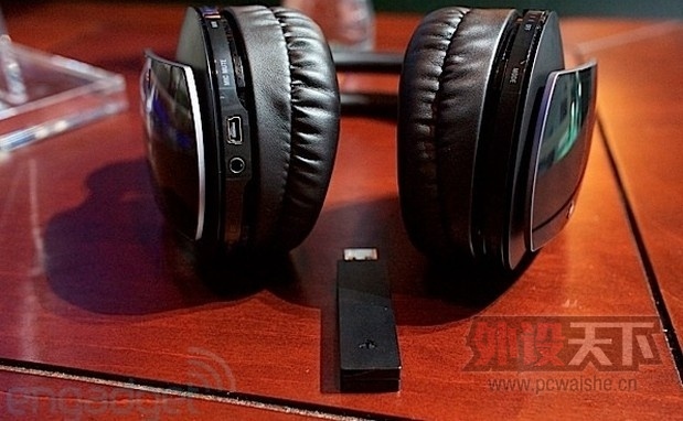 PlayStation 4 ����ʱ���ݲ�֧�� PlayStation 3 �� USB ����