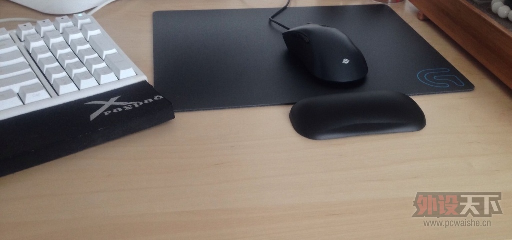 Logitech G440 mousepad